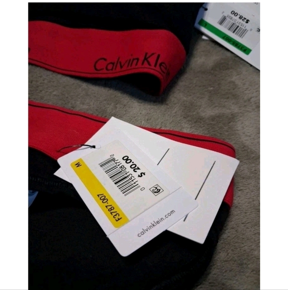 Calvin Klein Bralette Hipster Panty Set Black Red M-L NWT $48 - Picture 5 of 7